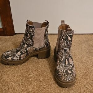 Snakeskin Pattern Ankle Boots